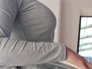 Erotyczny czat wideo PassionFruittt