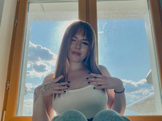 Erotyczny czat wideo YourLola