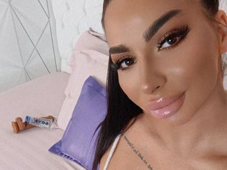 Erotyczny czat wideo PeachxPerfect