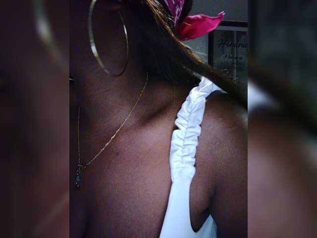 Zrzuty ekranu transmisji Perlaseexy07