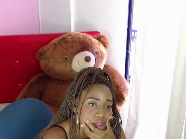 Zrzuty ekranu transmisji Perlaseexy07