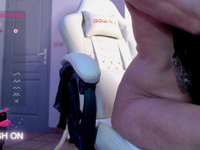 Zrzuty ekranu transmisji PerleDuSud