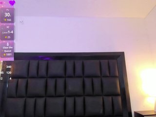 Erotyczny czat wideo Petite-esther