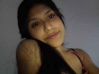 Erotyczny czat wideo petite-paola