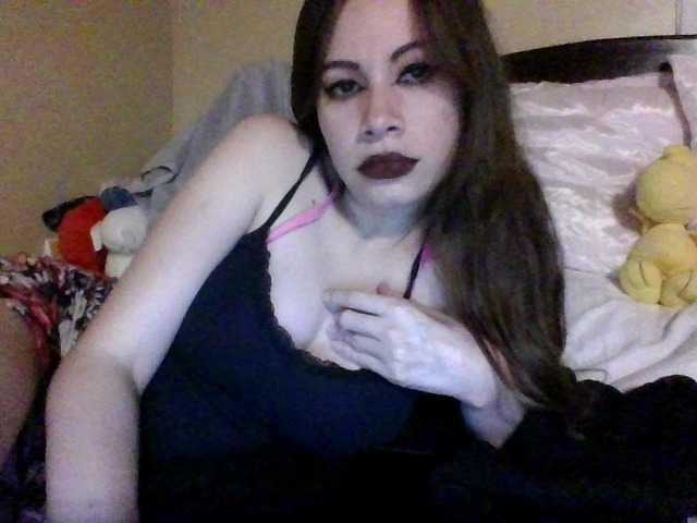 Zrzuty ekranu transmisji Petitedoll89