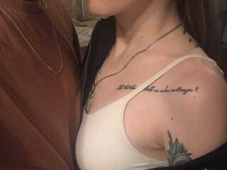 Erotyczny czat wideo PhoeniXsweets