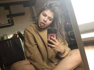 Erotyczny czat wideo pixelchan