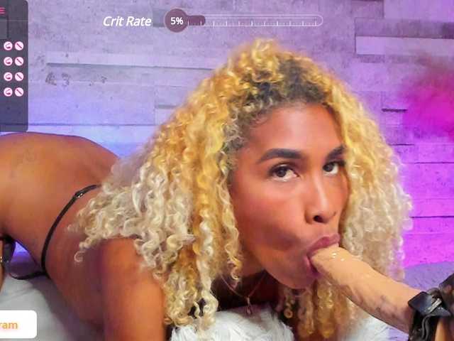 Zrzuty ekranu transmisji Playwhitus17