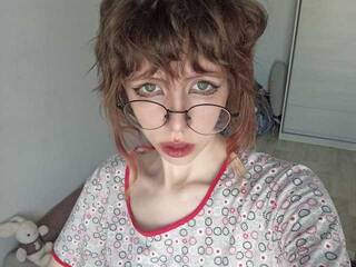 Erotyczny czat wideo Plushyy