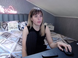 Zrzuty ekranu transmisji PolinaPrada
