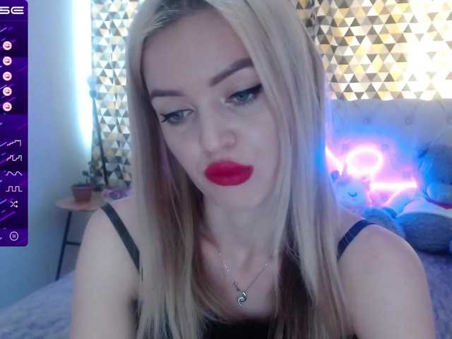 Zdjęcia PookieVivian ♥ Roses are red. Violets are blue. You are horny ♥