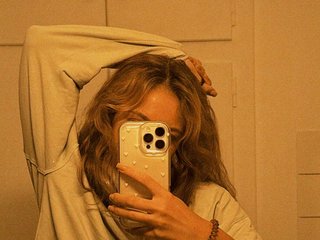 Erotyczny czat wideo poppysweety122