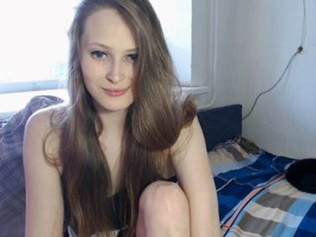 Zrzuty ekranu transmisji Cutelioness