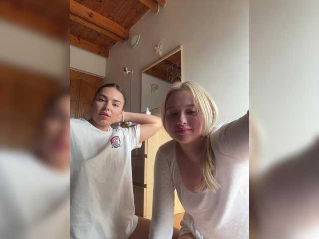 Zrzuty ekranu transmisji PornStars-1