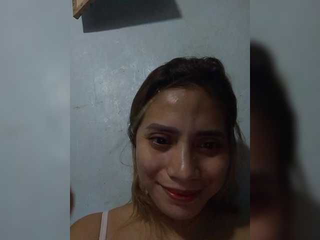 Zrzuty ekranu transmisji PrettyAsianLover
