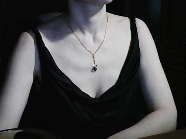 Zrzuty ekranu transmisji PrettyDanaX