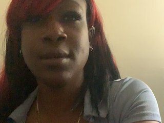 Erotyczny czat wideo PrettyDoubleG