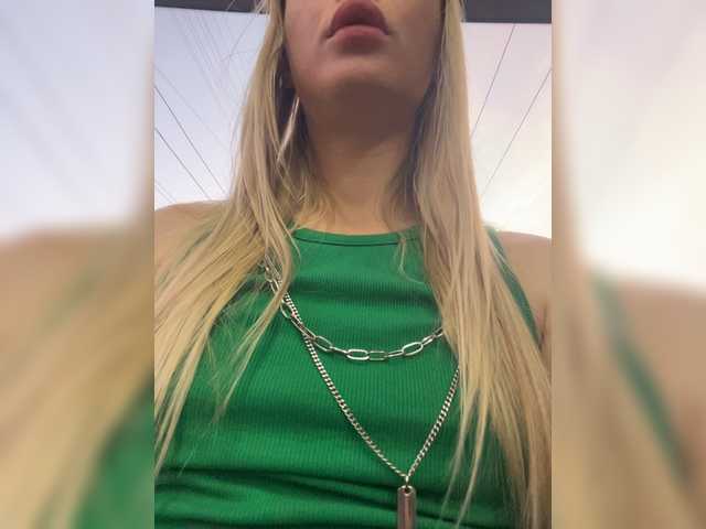 Zrzuty ekranu transmisji _Katrinka_