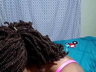 Erotyczny czat wideo Prettymish