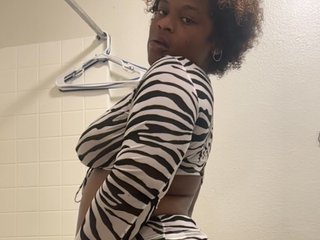 Erotyczny czat wideo prettynthick12