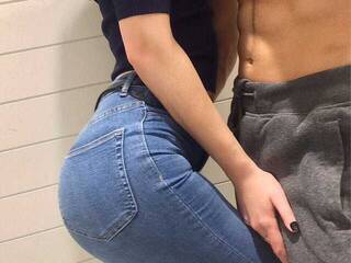 Erotyczny czat wideo tikitokilove