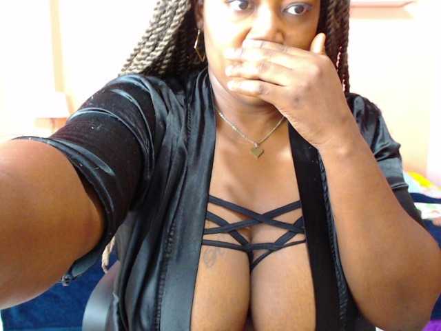 Zrzuty ekranu transmisji princes-ebony