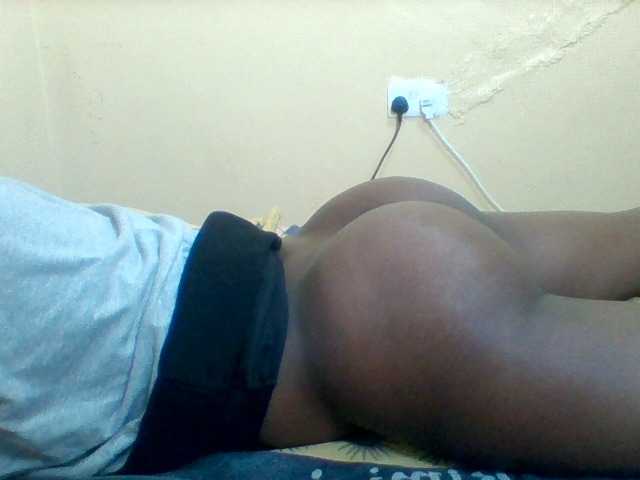 Zrzuty ekranu transmisji Pritlovergirl29