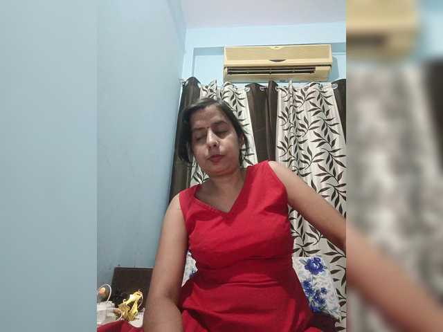 Zrzuty ekranu transmisji Priyaverma111