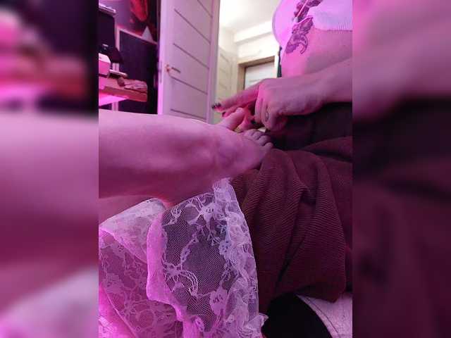Zrzuty ekranu transmisji ShibariRoom