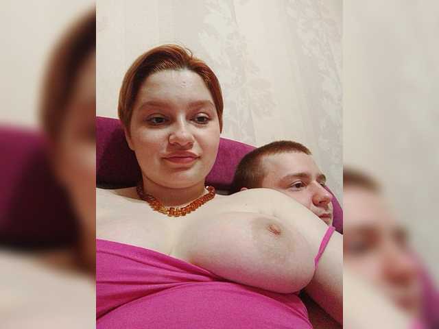 Zrzuty ekranu transmisji PussyKiti