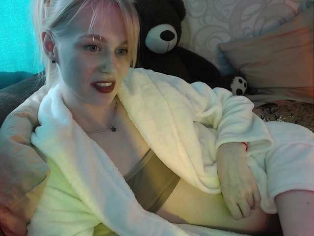 Zdjęcia Vero_nica Press in the heart! 519 pussy) Lovens from 2 tk, 20 - pleasant vibration, 69 - random In private with toys, Cam2Cam Before the private 101 tokens