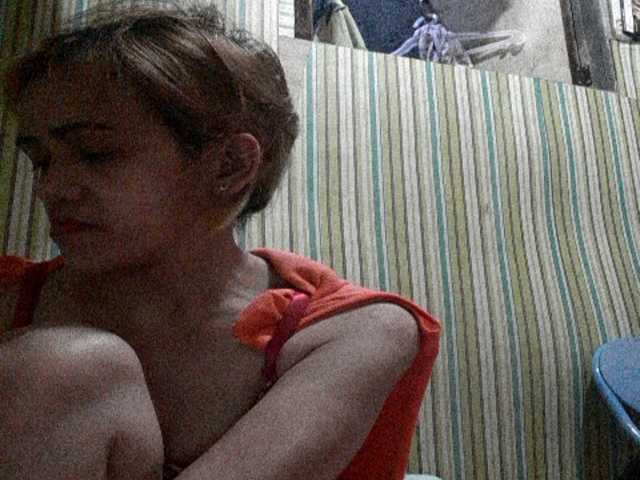 Zrzuty ekranu transmisji Pussylips2