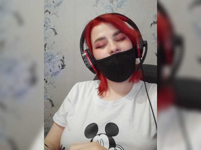 Zrzuty ekranu transmisji Queen-Pain