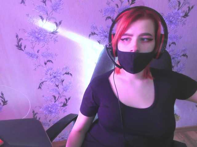 Zrzuty ekranu transmisji Queen-Pain
