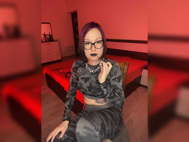 Zdjęcia Goddess_Amanita Sexy teasing dance with dirty talks!