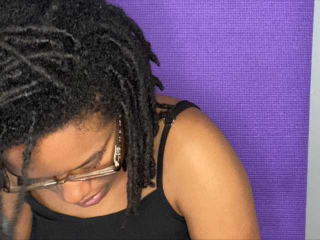 Zrzuty ekranu transmisji Queenaqua