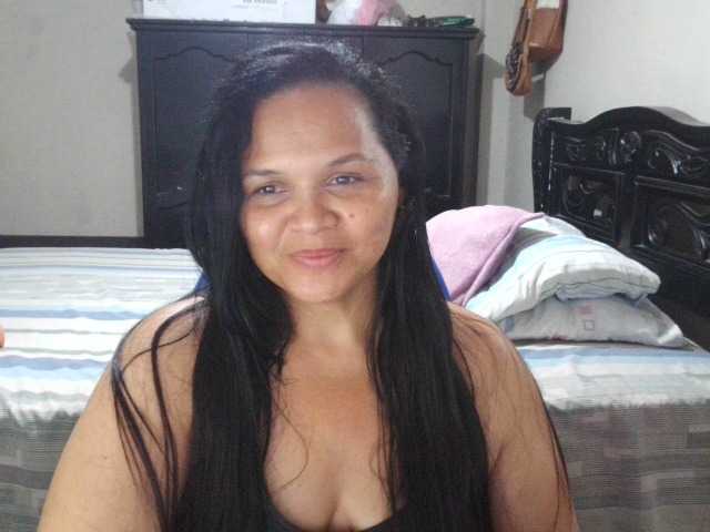 Zrzuty ekranu transmisji QueenNight