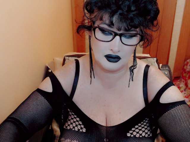 Zdjęcia QueenOfSin GODESS ​OF ​YOUR ​SOUL ​AND ​QUEEN ​OF ​SIN ​IS ​HERE!​SHOW ​ME ​YOUR ​LOVE ​AND ​I ​SHOW ​YOU ​PARADISE!#​mistress#​bbw