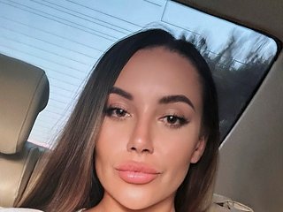 Erotyczny czat wideo QWEENII