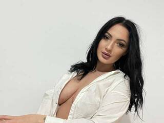 Erotyczny czat wideo RaisaSalvis