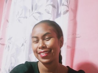 Erotyczny czat wideo Ravaka20