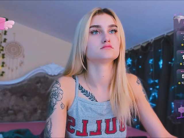 Zrzuty ekranu transmisji Ravenaaa