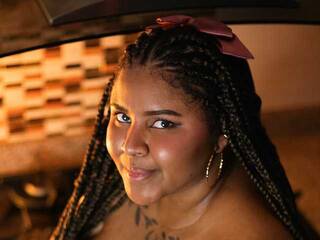 Erotyczny czat wideo RAVENDIPAUL