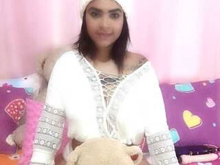 Erotyczny czat wideo RAYSA-BAUDIN