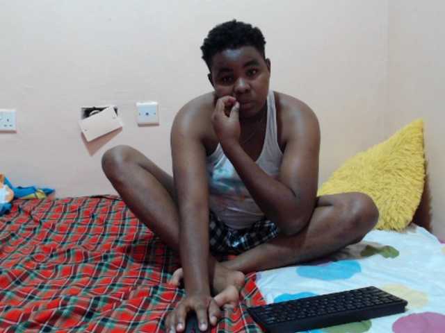 Zrzuty ekranu transmisji Raytesh