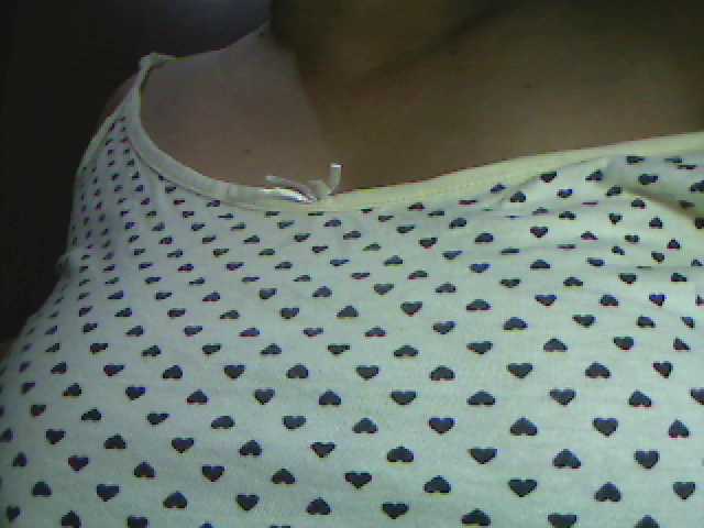 Zrzuty ekranu transmisji RealCumBaby