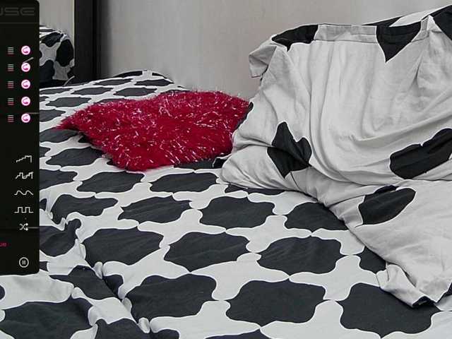 Zrzuty ekranu transmisji rebeccafsmith