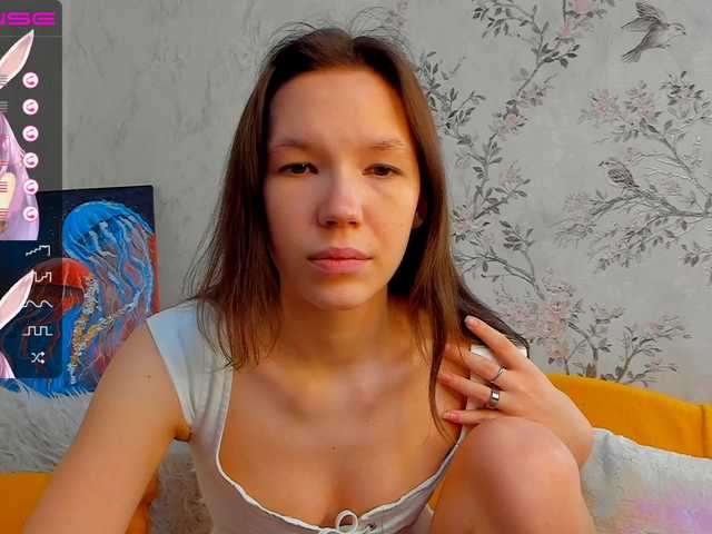 Zdjęcia rebeccanik Want to see me naked? Then support me) @remain is left