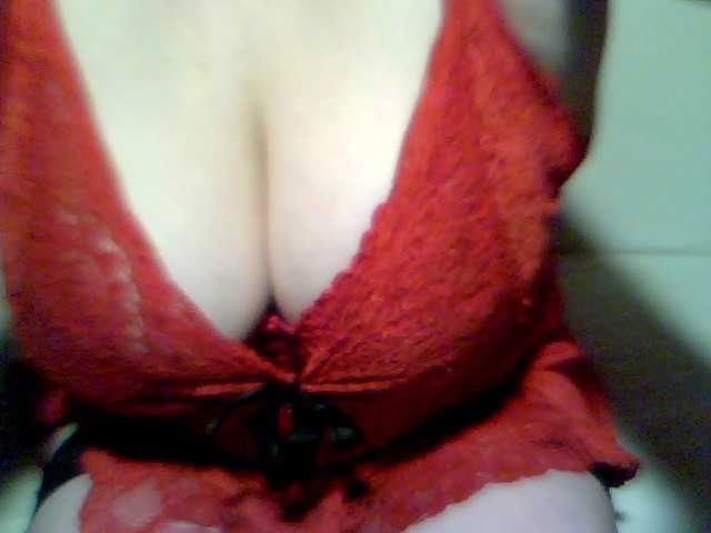 Zdjęcia redcherry I love to caress my pussy and cum in ecstasy, your gifts cheer up and make my pussy get wet Make love. I have a sound, turn it on