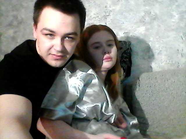 Zrzuty ekranu transmisji Redhead-sex